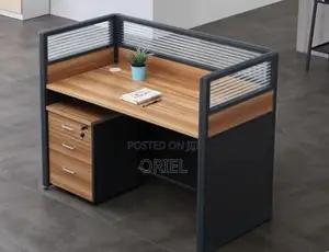 1-Seater Office Workstation : Individual Staff Desk Workstation