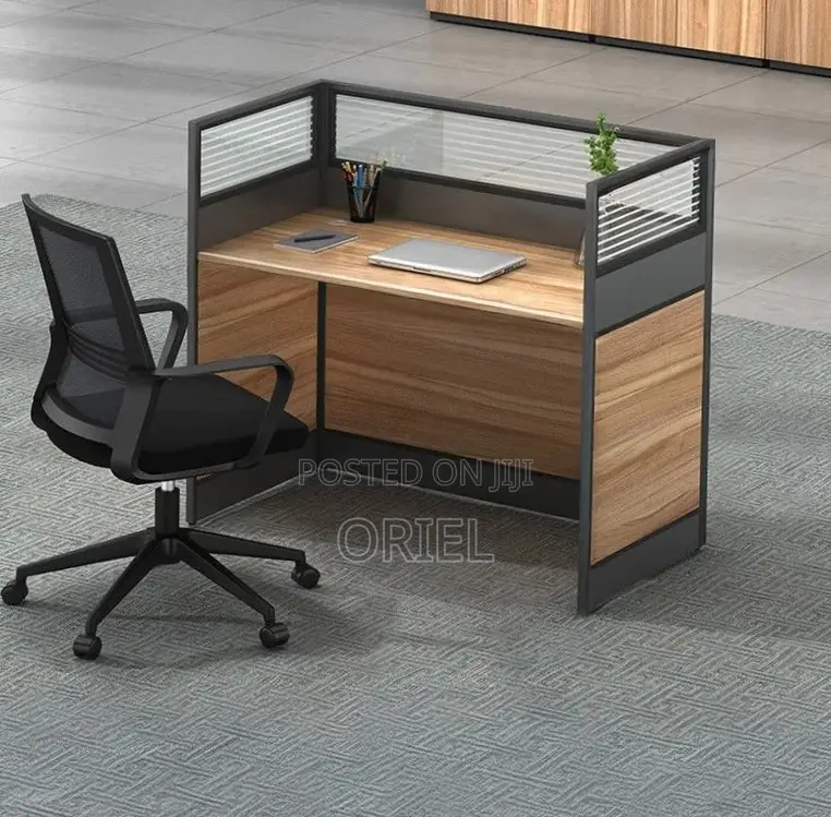 1-Seater Office Workstation : Individual Staff Desk Workstation