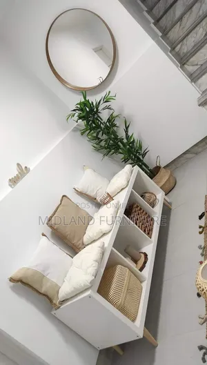Entryway/ Hallway Bench With Storage Pay on Delivery 