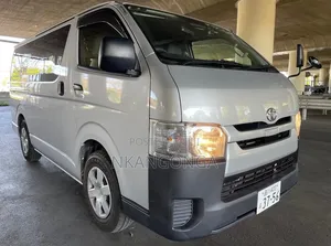 Toyota GranAce 2019 Silver
