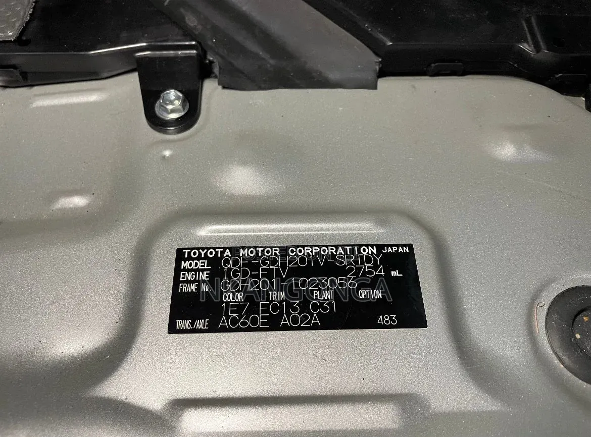 Toyota GranAce 2019 Silver