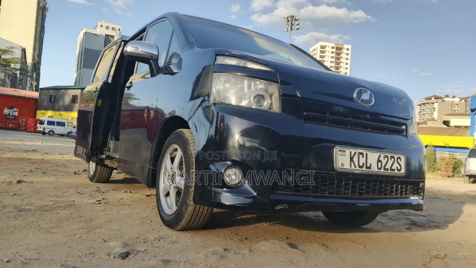 Toyota Voxy V 2WD 7-Seater 2010 Black