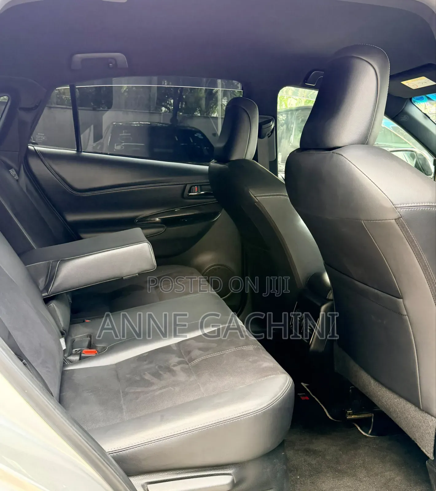 Toyota Harrier 2019 Silver