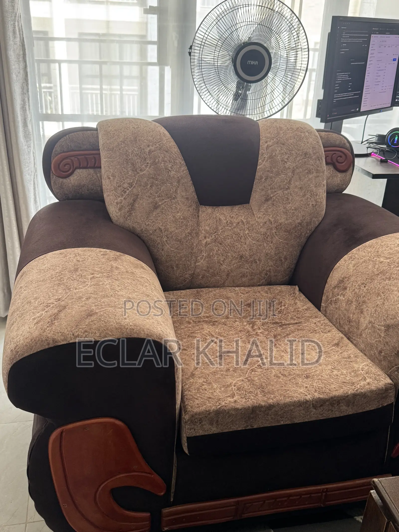 Clean 5-Seater Sofa Set + Solid Wood Coffee Table