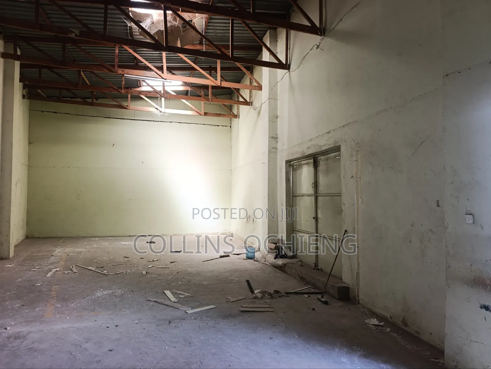 Small Warehouse (1,500sqft) to Let - Enterprise Rd