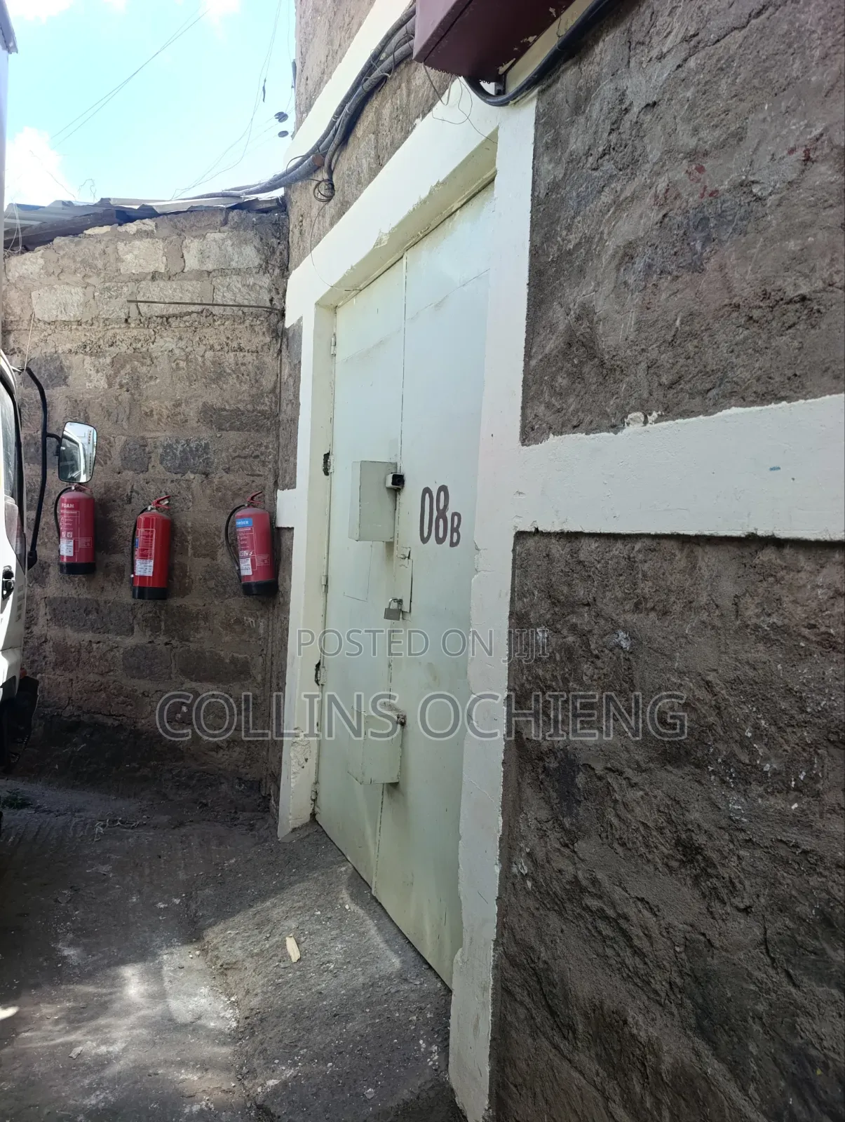 Small Warehouse (1,500sqft) to Let - Enterprise Rd