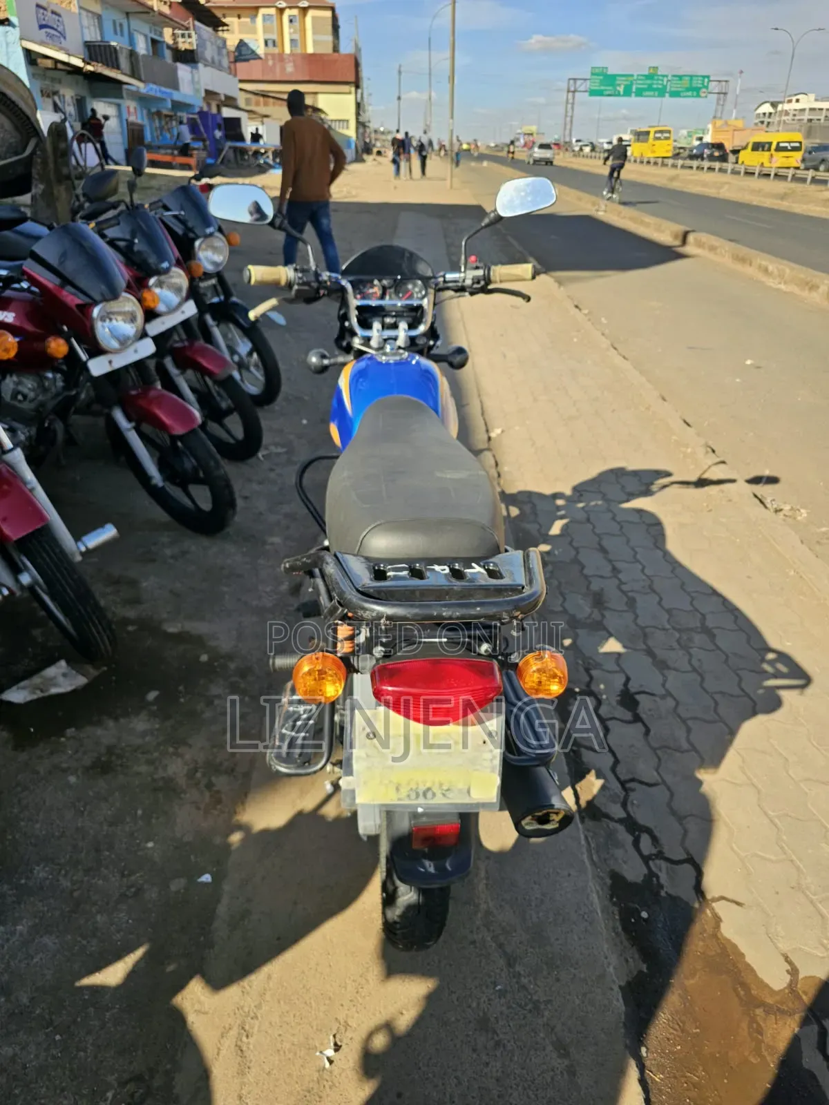 Bajaj Boxer 125 2026 Blue