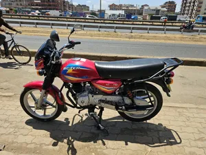 Bajaj Boxer 125 2026 Red