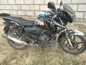 TVS Apache 180 RTR 2021 Black