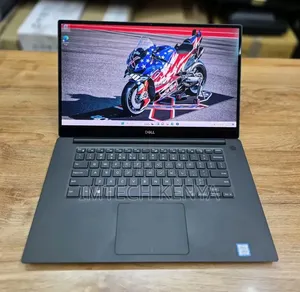 Laptop Dell Precision 15 5540 8GB Intel Core i9 SSD 256GB