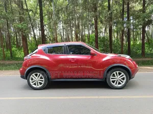 Nissan Juke 2015 Red