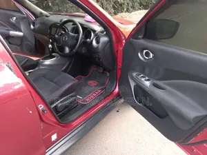 Nissan Juke 2015 Red