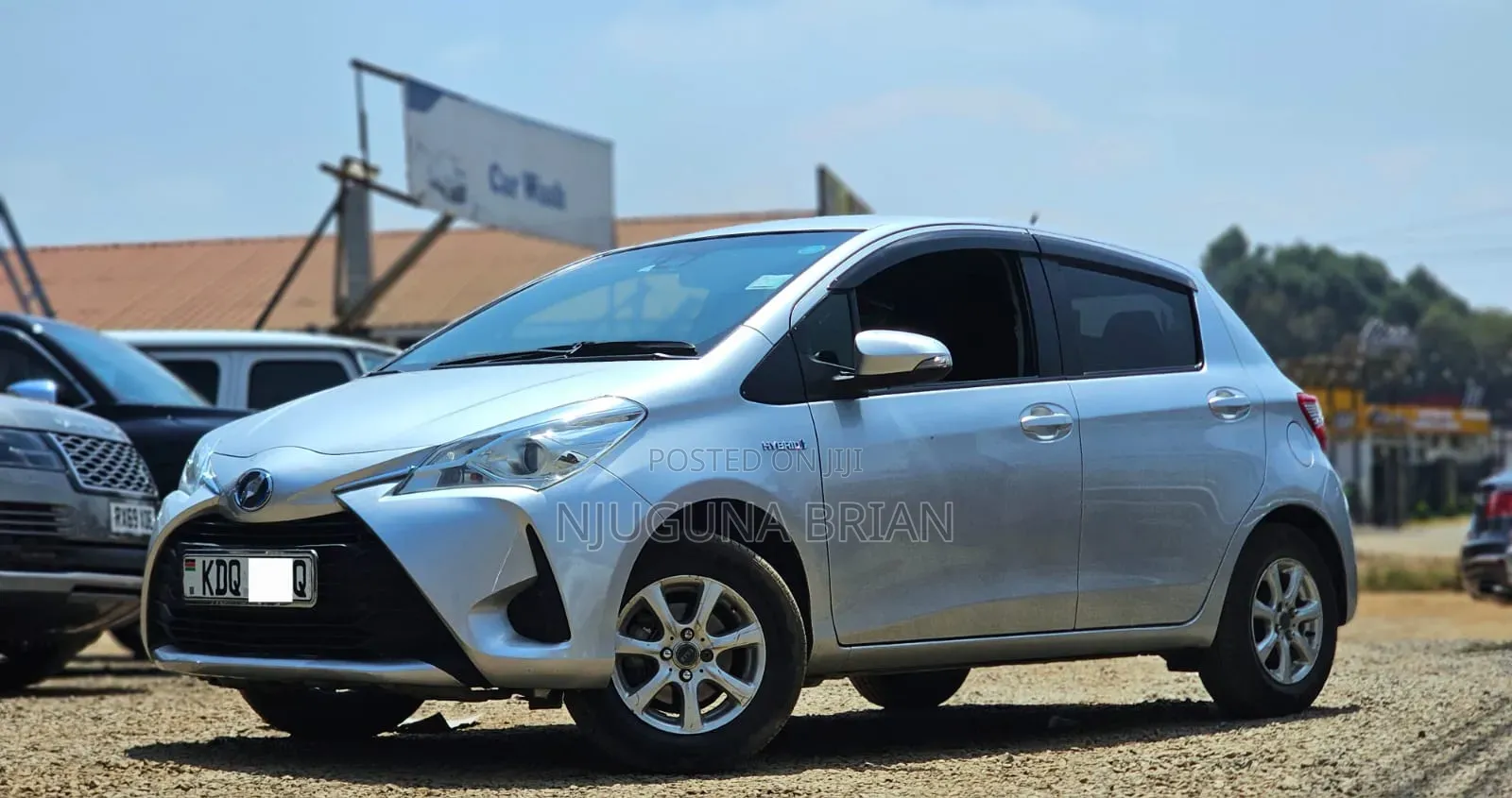 Toyota Vitz 1.5 FWD Hybrid 5dr 2018 Silver
