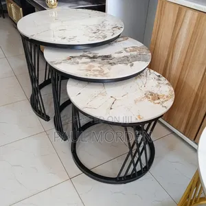 Coffee Table With Black Metal Lengs 3-1