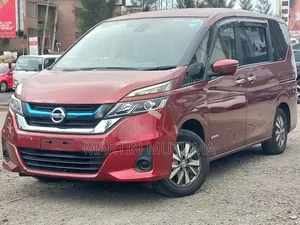 Nissan Serena 2019 Red