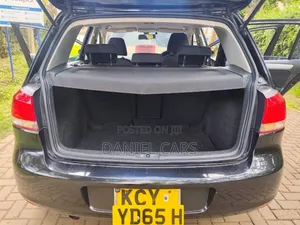 Volkswagen Golf 2012 Black