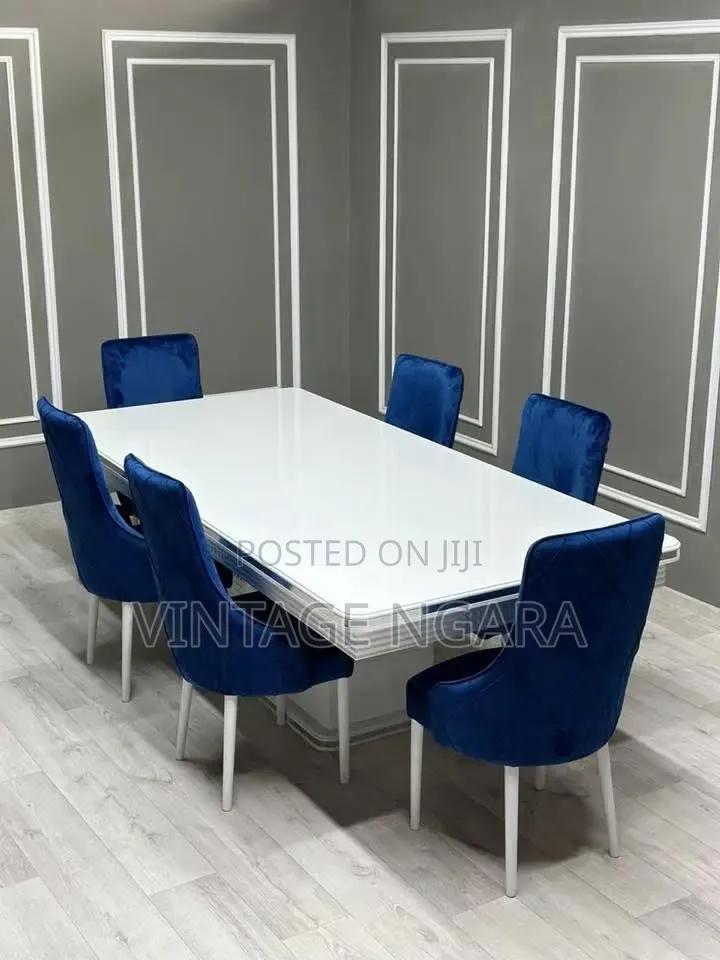Elegant 6 Seater Dinning Table Set