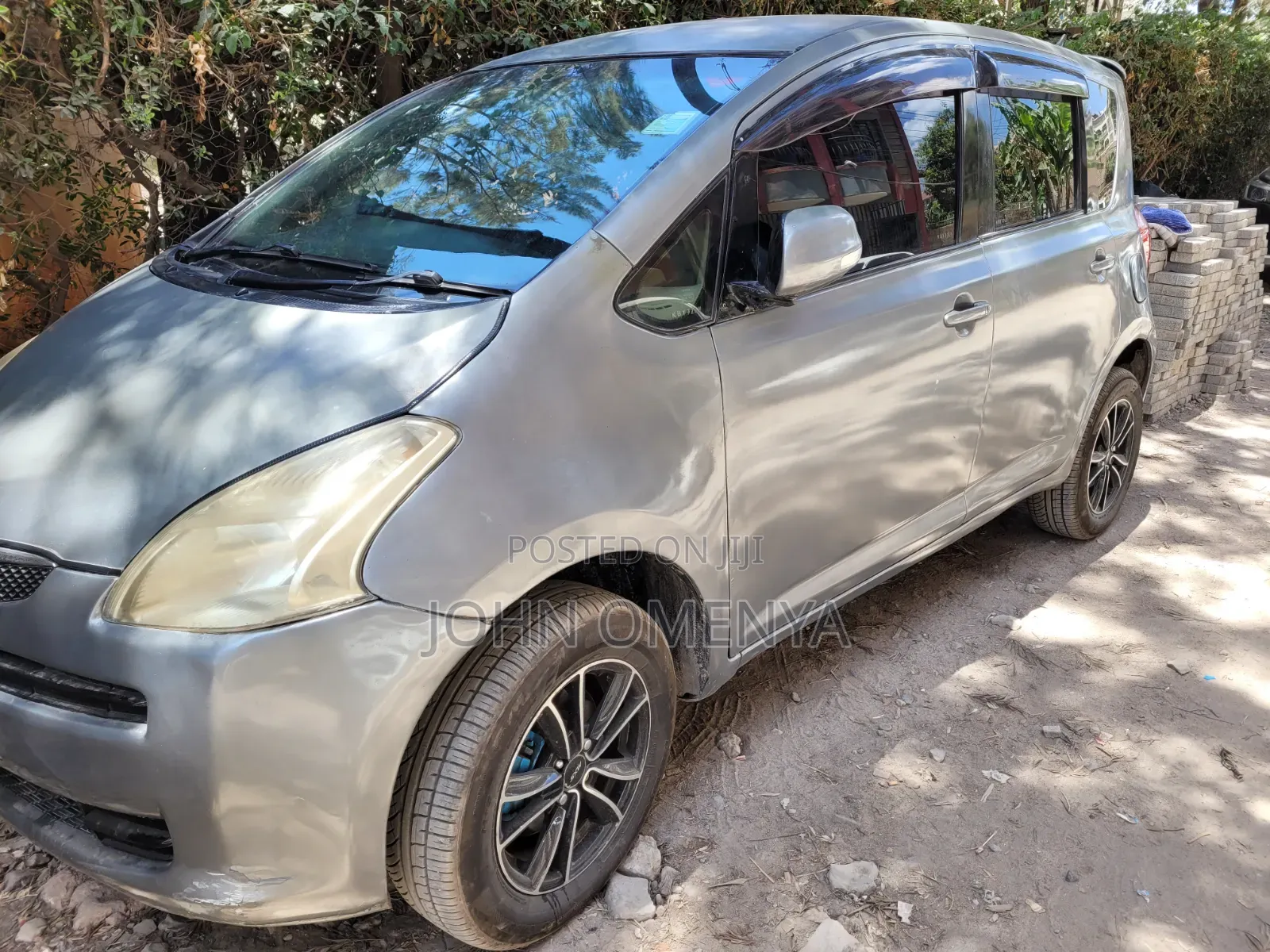 Toyota Ractis 1.5 FWD 2007 Gray