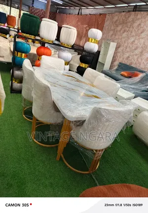 Luxury 6 Seater Marble Dinning Table