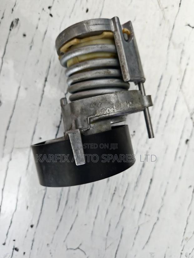Auxiliary Tension Pulley - main view