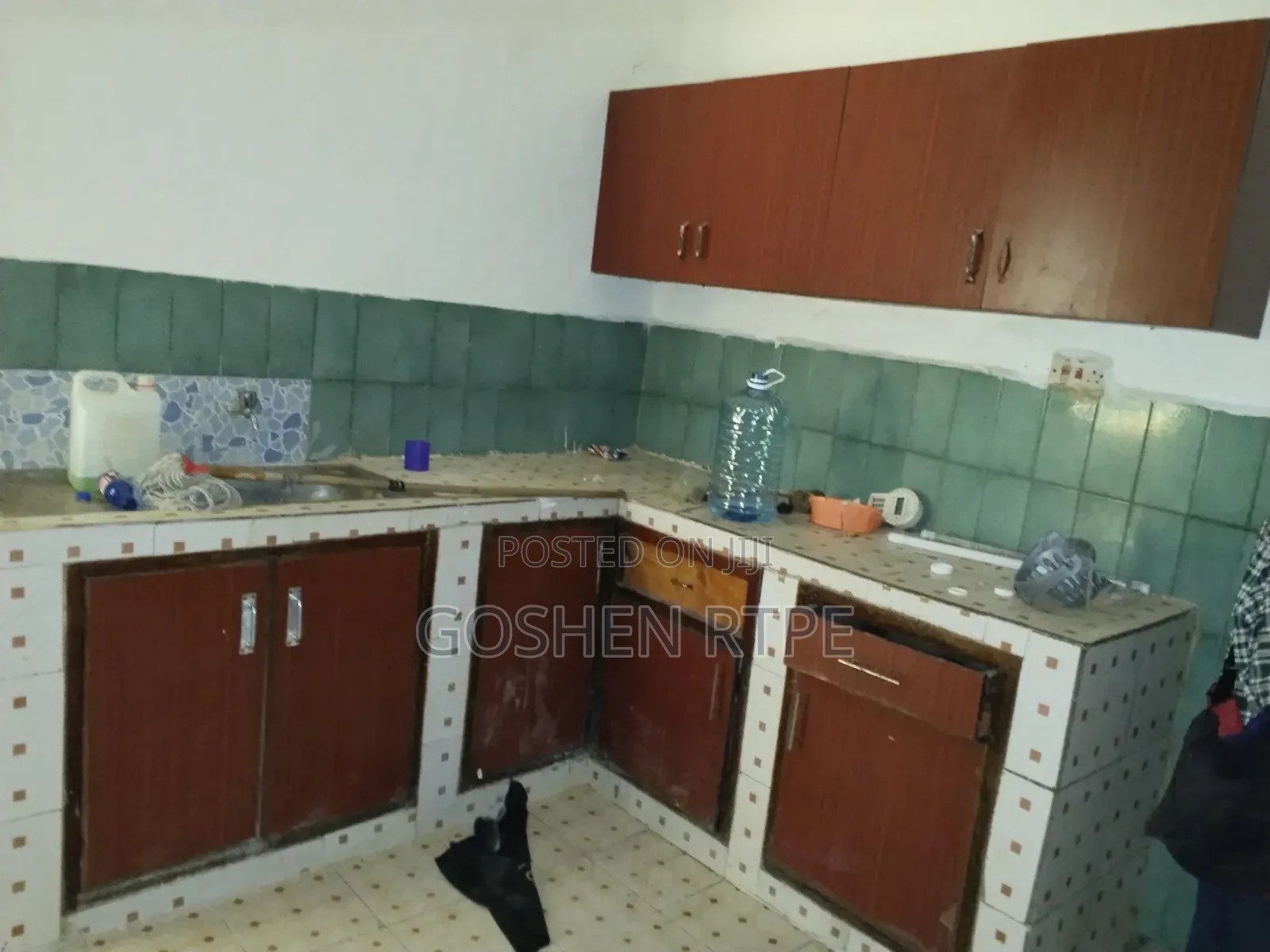 3bdrm Apartment in Mwembe - Biashara, Digo Road for rent