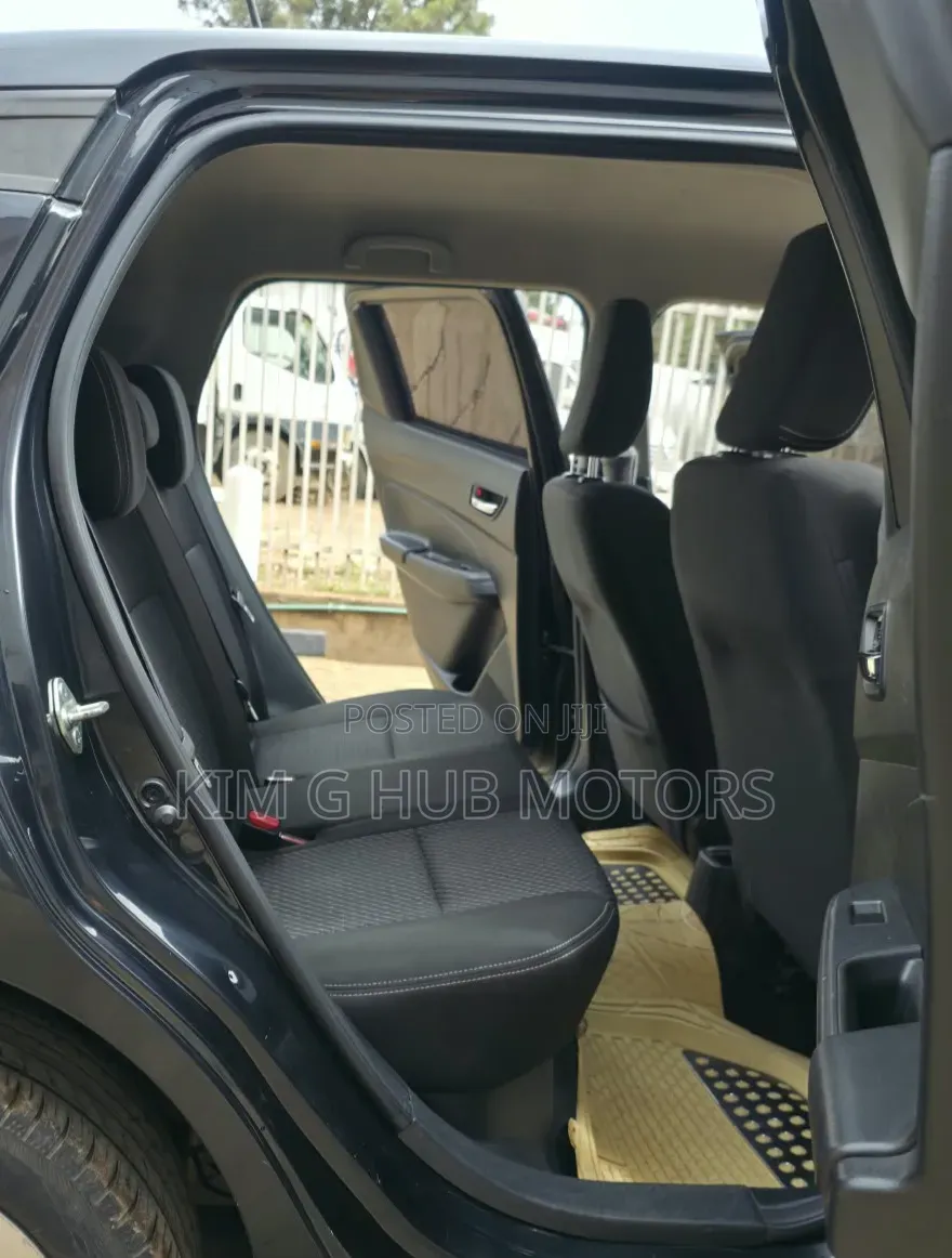 Suzuki Swift 2017 Black