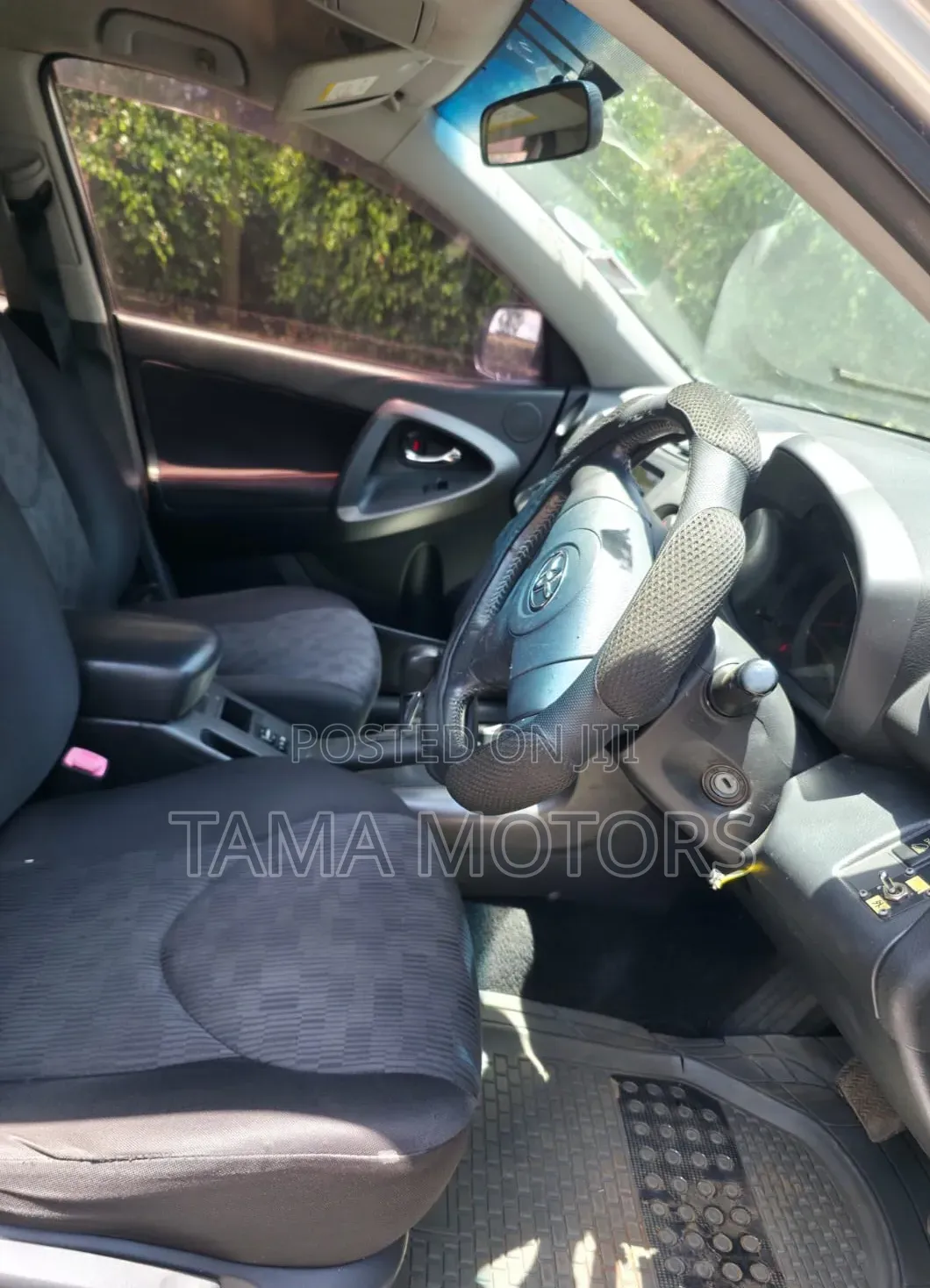 Toyota RAV4 2012 Silver