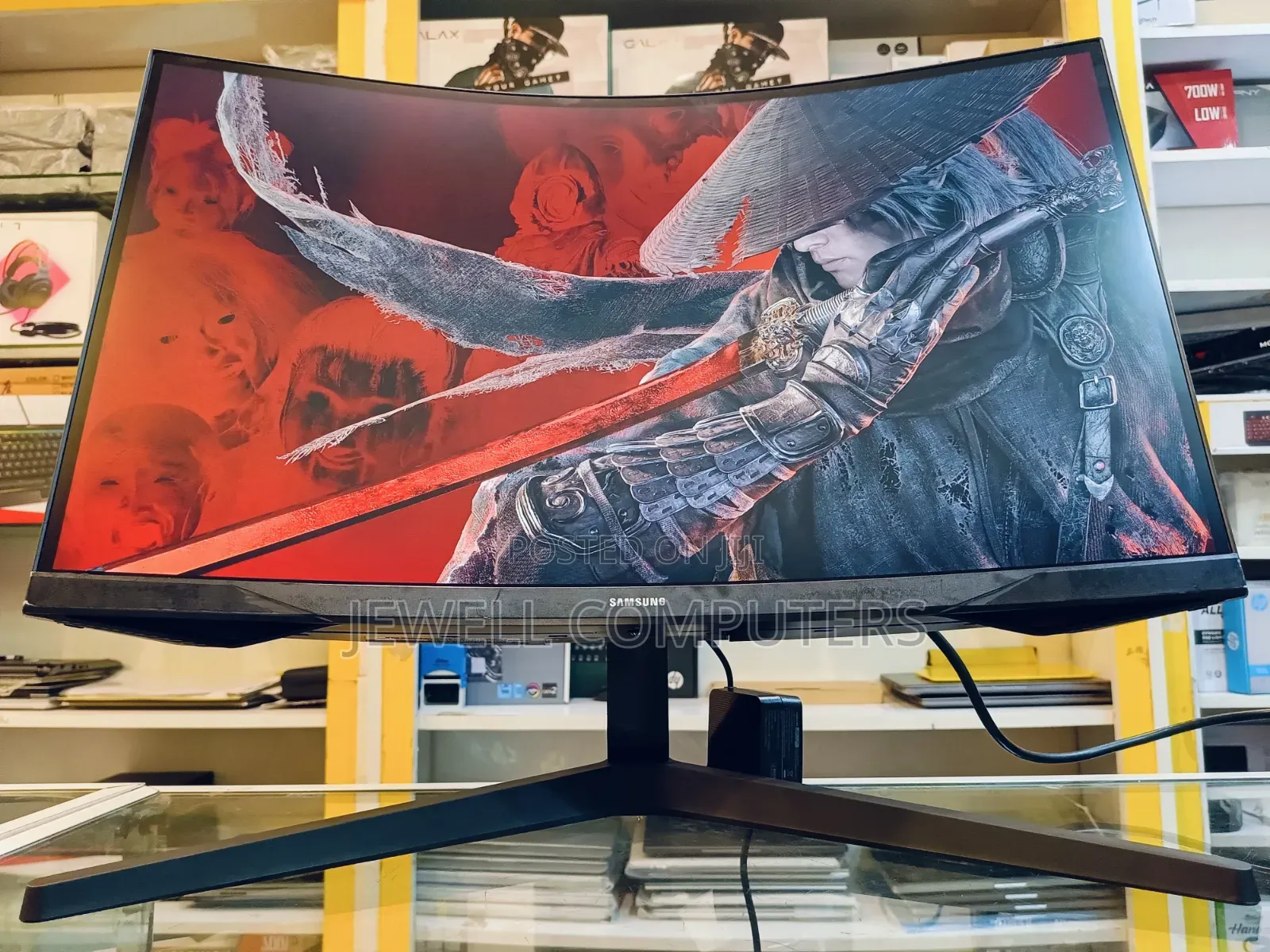 Samsung 27 Inch Odyssey G5 QHD 2K 165Hz 1ms Curved Monitor