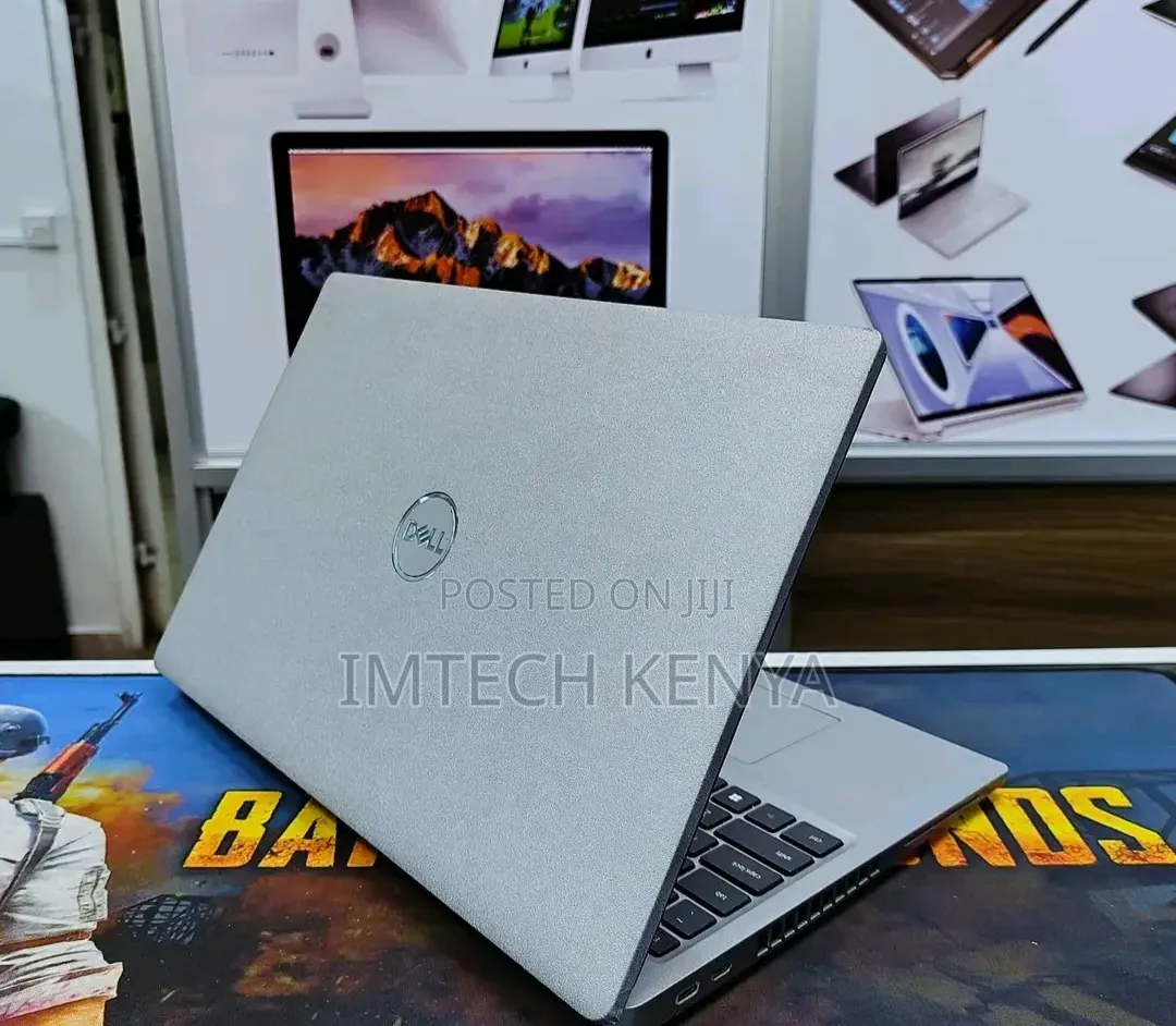 Laptop Dell Latitude 5530 8GB Intel Core i7 SSD 256GB