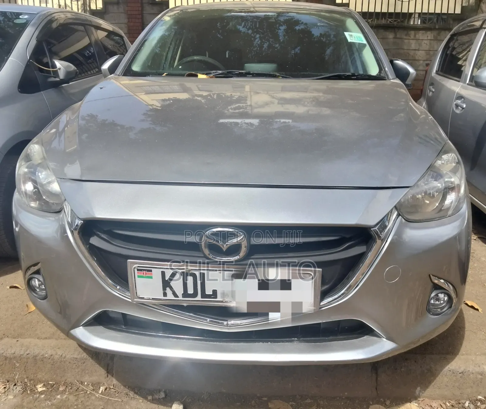 Mazda Demio 2015 Silver
