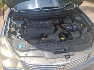Nissan Bluebird 2008 Blue