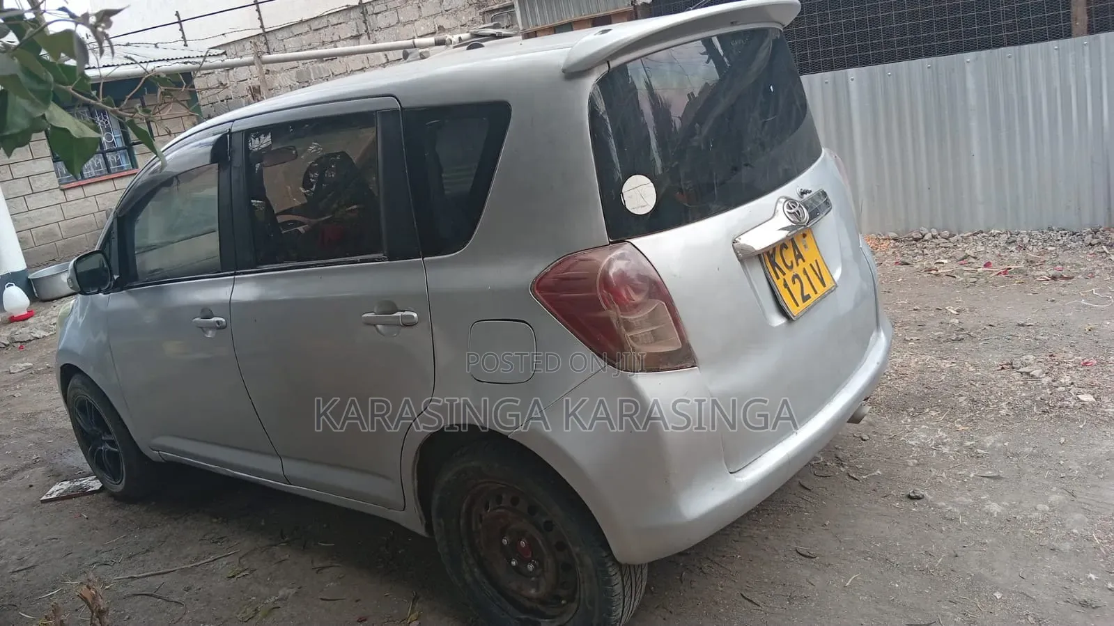Toyota Ractis 2007 Silver