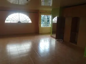 5bdrm House in Kiambu CBD for sale