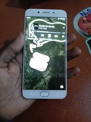 New Oppo R9s 64 GB Gold