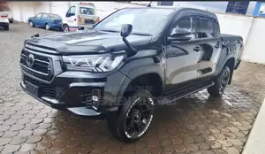 Toyota Hilux 2019 Black