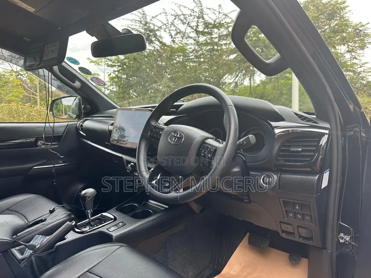 Toyota Hilux 2019 Black