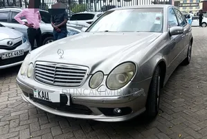 Mercedes-Benz E240 1999