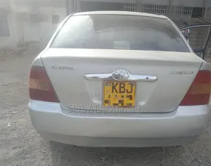 Toyota Corolla 2002 Silver
