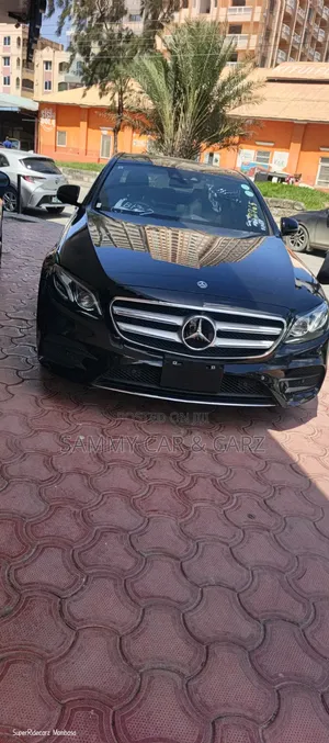 Mercedes-Benz E200 2019 Black