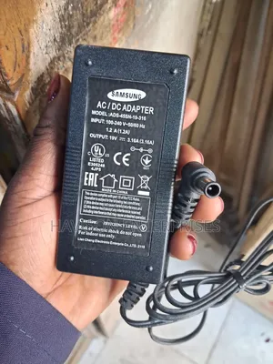 Original 19V 3Amps Adapter