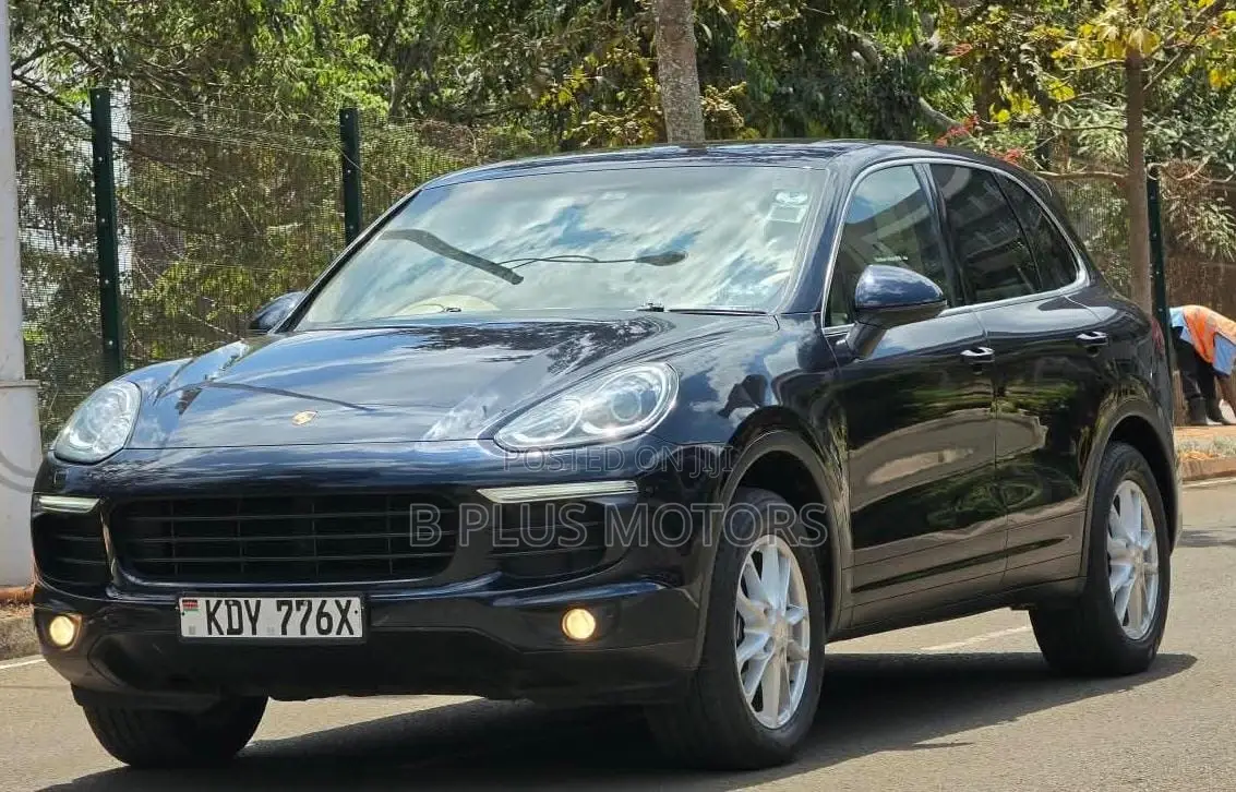 Porsche Cayenne 2015 Black