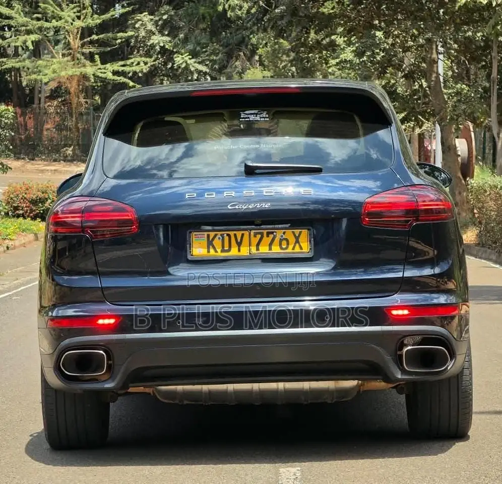 Porsche Cayenne 2015 Black