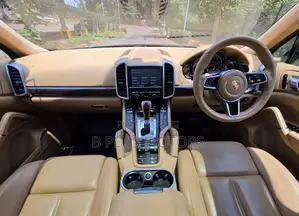 Porsche Cayenne 2015 Black
