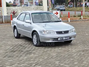 Toyota Corolla Sedan Automatic 1999 Silver