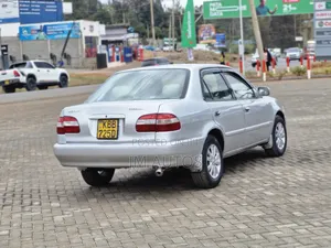 Toyota Corolla Sedan Automatic 1999 Silver