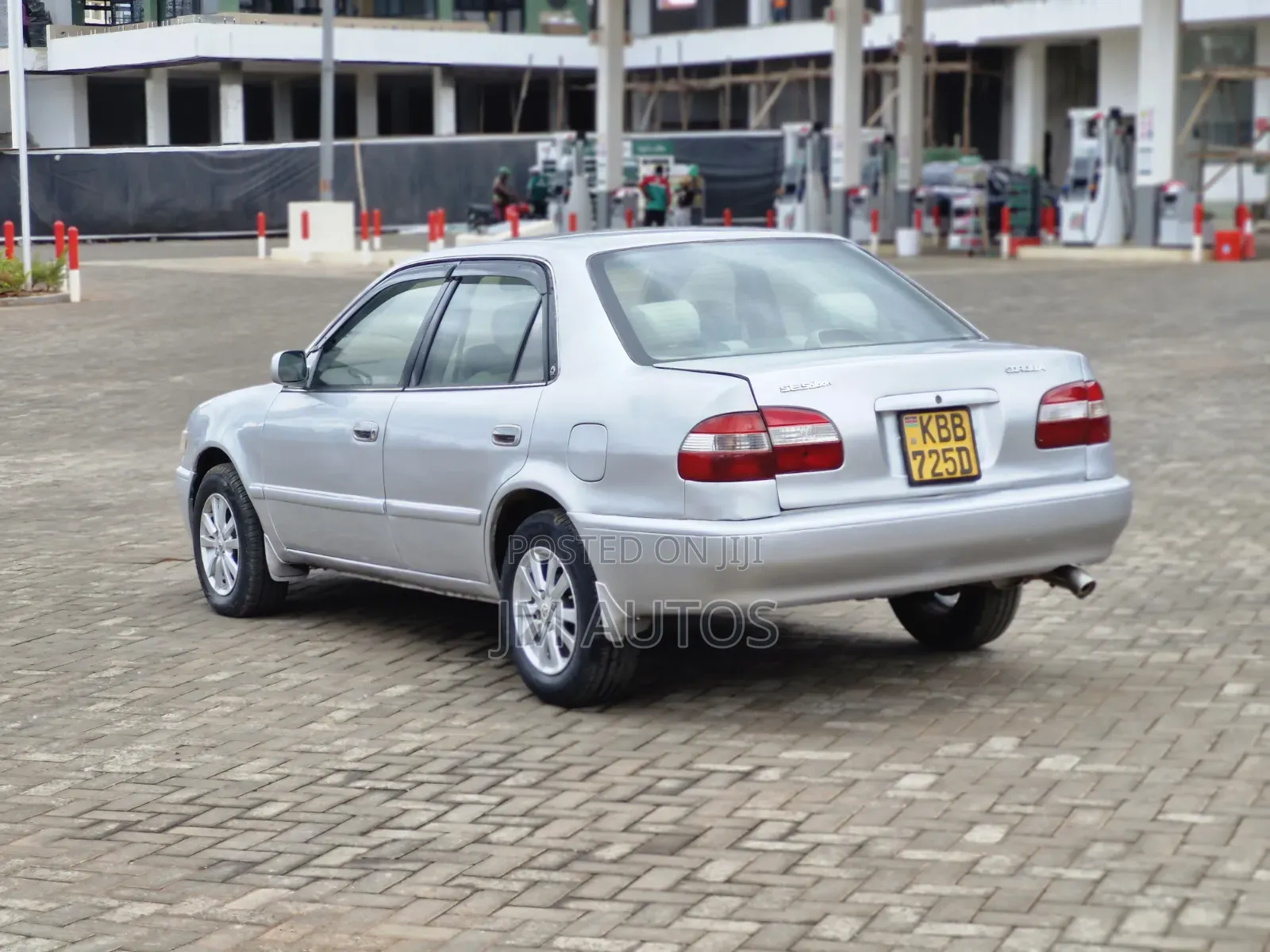 Toyota Corolla Sedan Automatic 1999 Silver