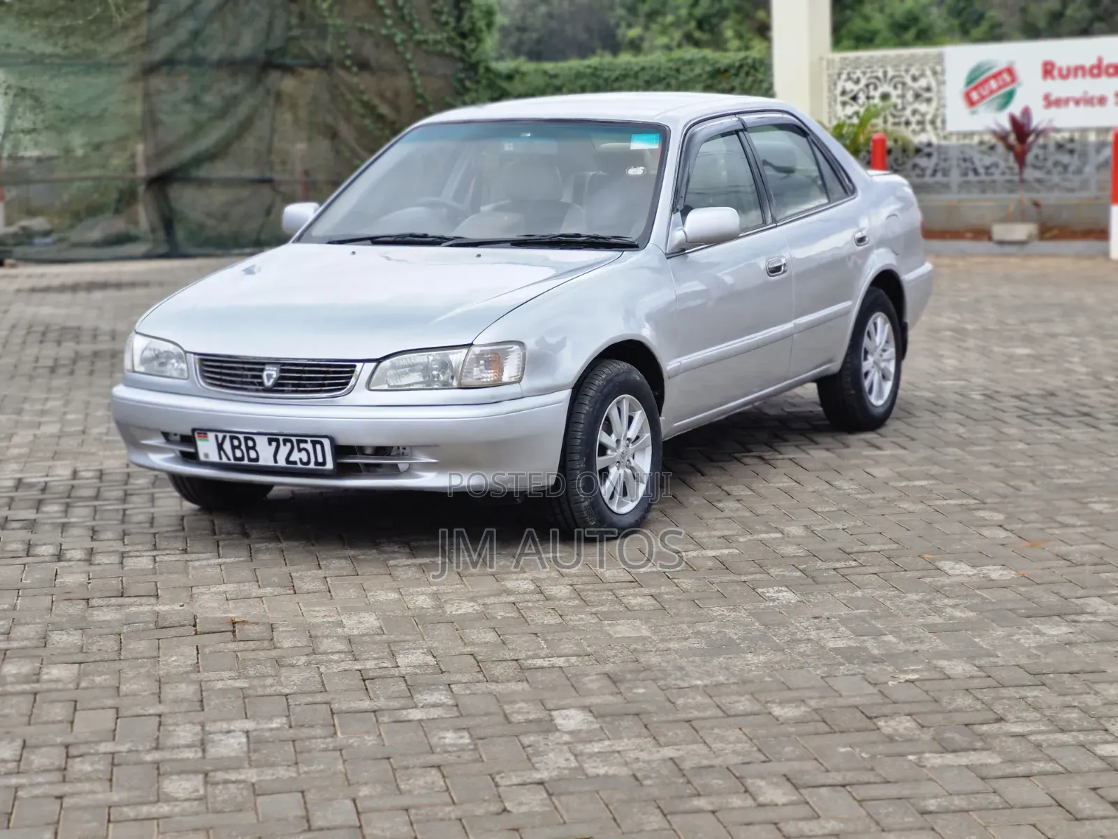 Toyota Corolla Sedan Automatic 1999 Silver