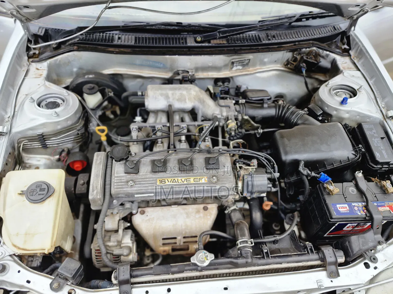 Toyota Corolla Sedan Automatic 1999 Silver