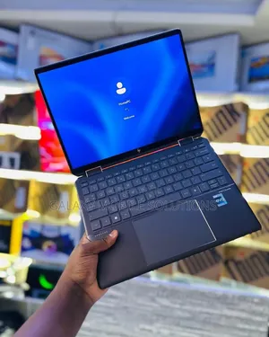 Laptop HP Spectre X360 16GB Intel Core i7 SSD 1T