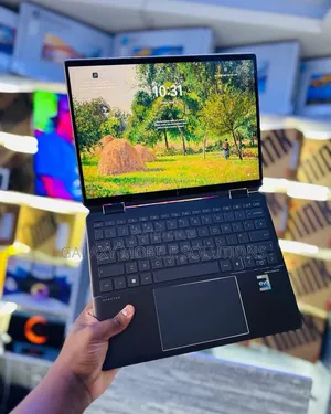 Laptop HP Spectre X360 16GB Intel Core i7 SSD 1T